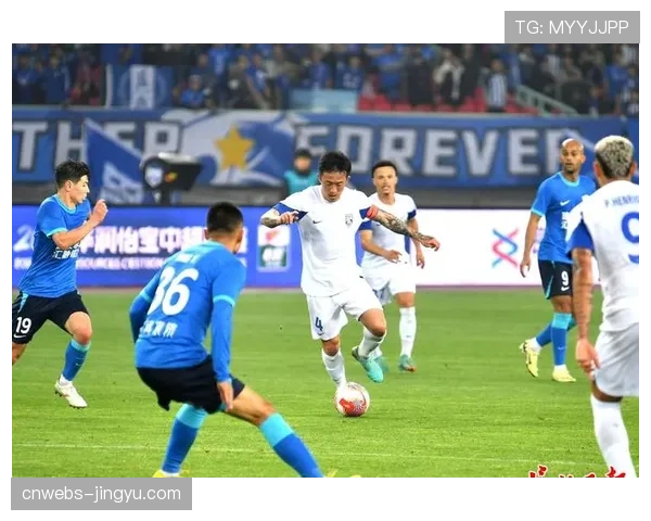 场地积水严重，沧州与河南的比赛多次因皮球停滞中断